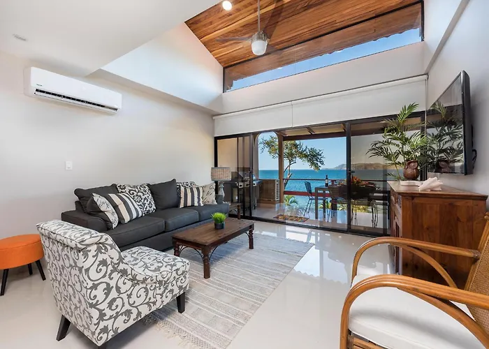 Flamingo Marina Cove 617- Oceanfront 3 Bedroom * Playa Flamingo