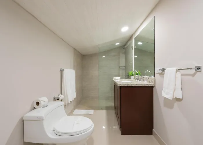 Flamingo Marina Cove 617- Oceanfront 3 Bedroom * Playa Flamingo